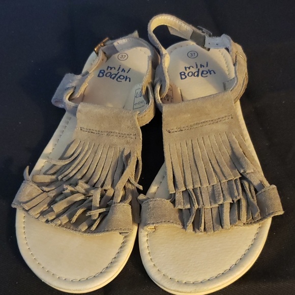 - EU37 Mini Boden Suede Fringe Sandals - Picture 1 of 8